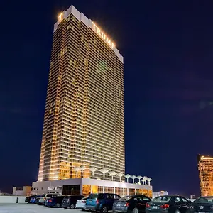  Aparthotel Trump Tower United States