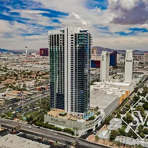  Aparthotel Stripviewsuites Two-bedroom Conjoined At Palms Place United States
