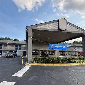 **** Hotel 6 Charlotte, Nc Northlake United States